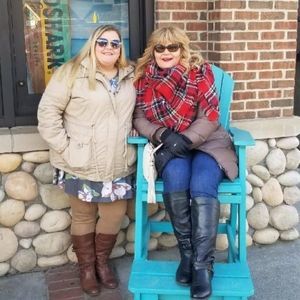 Meet your Posher, Katrina